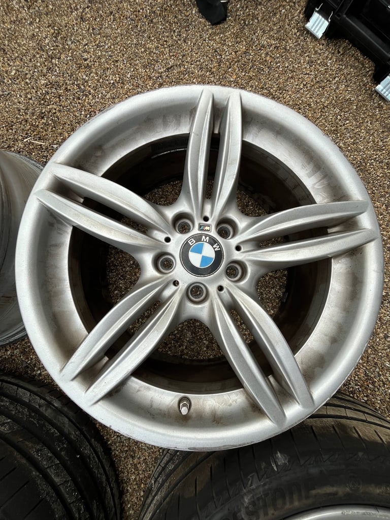 🛞 Genuine BMW 19” M Sport Alloy Wheels – Staggered Set with 2x Bridgestone Run Flat Tyres 🛞