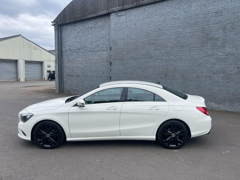 MERCEDES-BENZ CLA 2.1 CLA200d Sport 2017