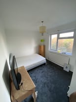Double room available - 5 mins from town centre