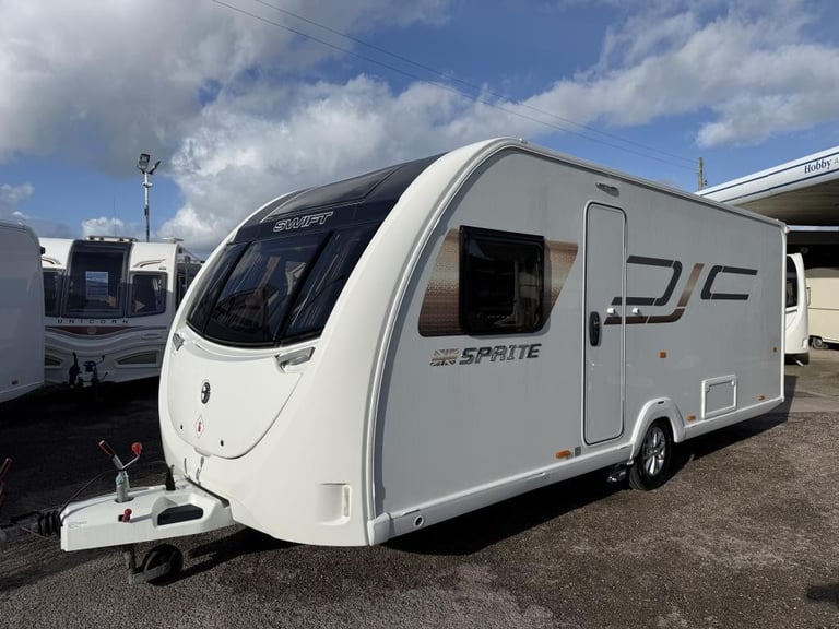 image for 2020 SWIFT SPRITE Major 4SB 4 Berth fixed Island bed