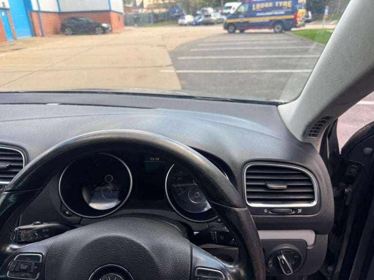 Volkswagen Golf 1.6 TDI BlueMotion Tech Sportline Euro 5 (s/s) 5dr Diesel Manual - Image 17