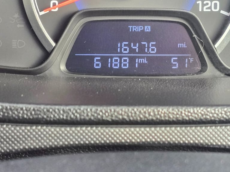 2017 Hyundai i10 1.2 Premium Hatchback 5dr Petrol Manual Euro 6 (87 ps) Hatchback Petrol Manual