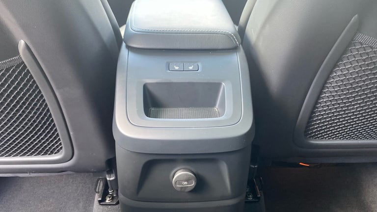 2024 Volvo XC60 2.0 T6 350 RC PHEV Plus Black Ed 5dr AWD Gtron Estate Estate Hybrid Automatic