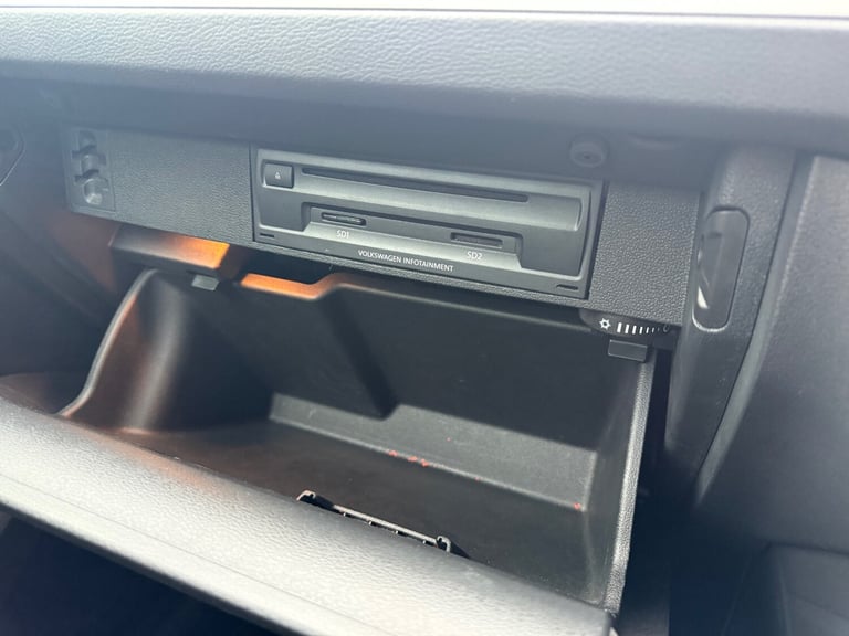 2016 Volkswagen Tiguan 2.0 TDi 150 4Motion SE Nav 5dr DSG ESTATE Diesel Automatic