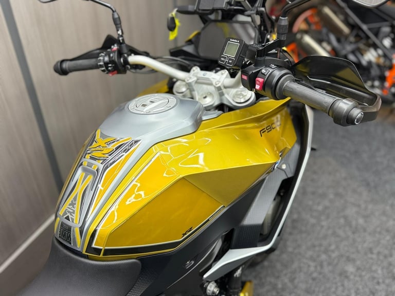 2020 20 BMW F900 XR TE Euro 5 - FSH inc VALVES - ++EXTRAS