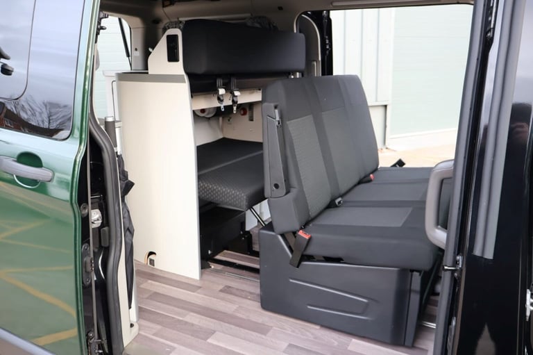 2022 Ford Transit Custom 2022 320 NUGGET Auto  ST styling 4 berth 185 BHP END KITCHEN FACTORY NUG...