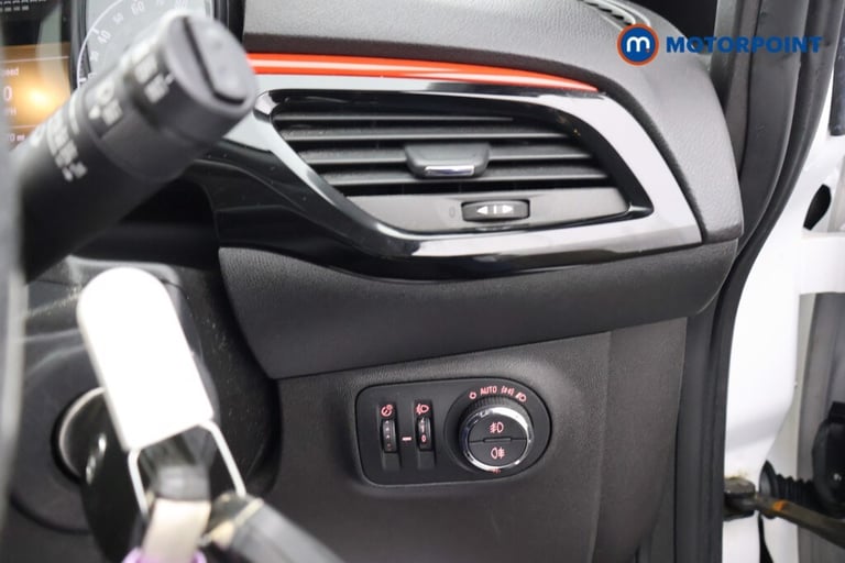 2018 Vauxhall Corsa 1.4 SRi Vx-line Nav Black 5dr Hatchback Petrol Manual