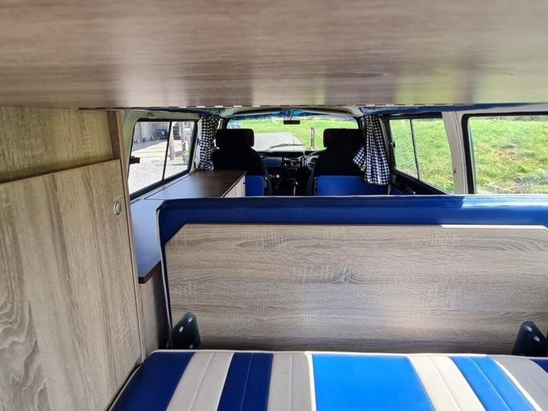 Volkswagen T2 Campervan