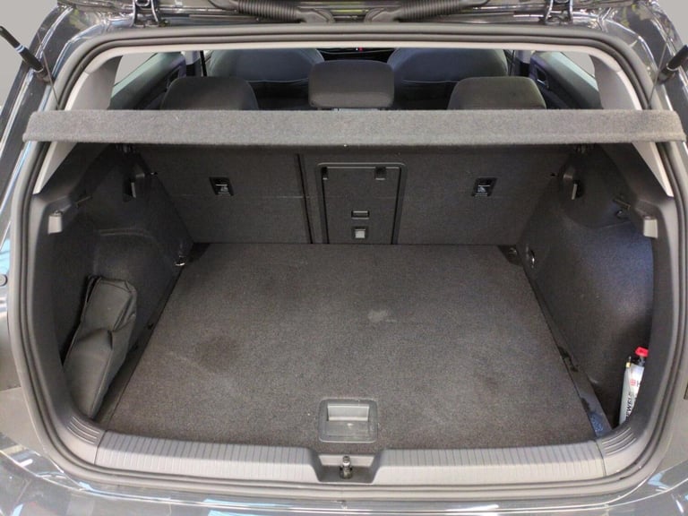 2022 Volkswagen Golf 1.5 TSI 150 Life 5dr HATCHBACK PETROL Manual