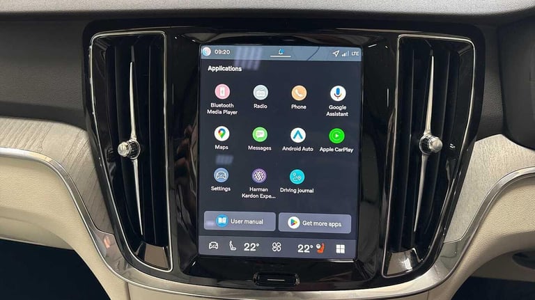 2025 Volvo V60 2.0 T8 [455] PHEV Ultra Dark 5dr AWD Auto ESTATE PETROL/ELECTRIC Automatic