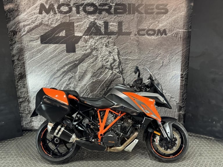 KTM 1290 SUPERDUKE GT 17 2017
