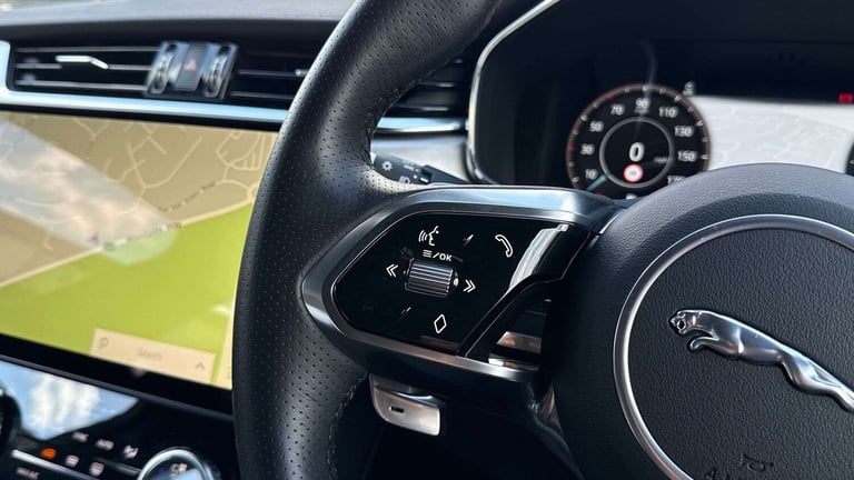  Jaguar F-Pace 2.0 P400e R-Dynamic SE 5dr Auto AWD Estate Plug-In Hy Automatic