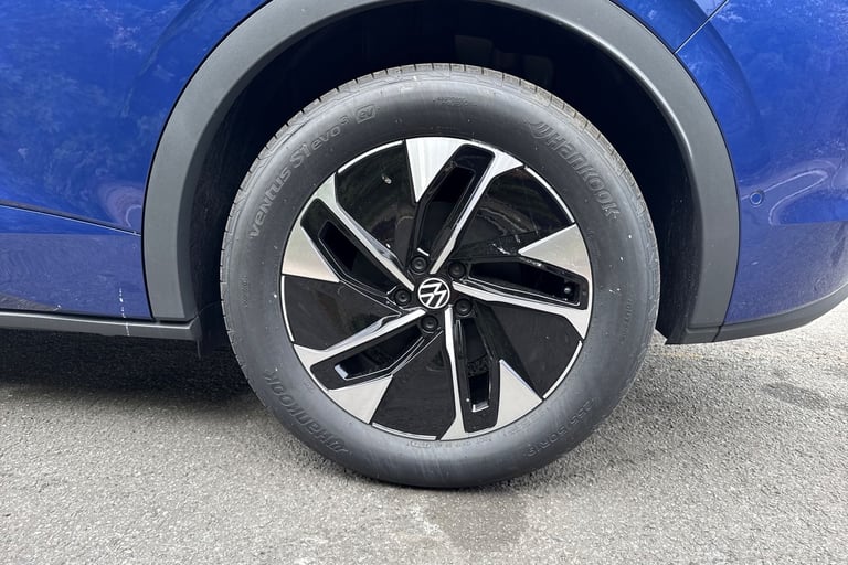 2025 Volkswagen ID.5 Pro 77kWh Match Auto 5dr SUV Automatic