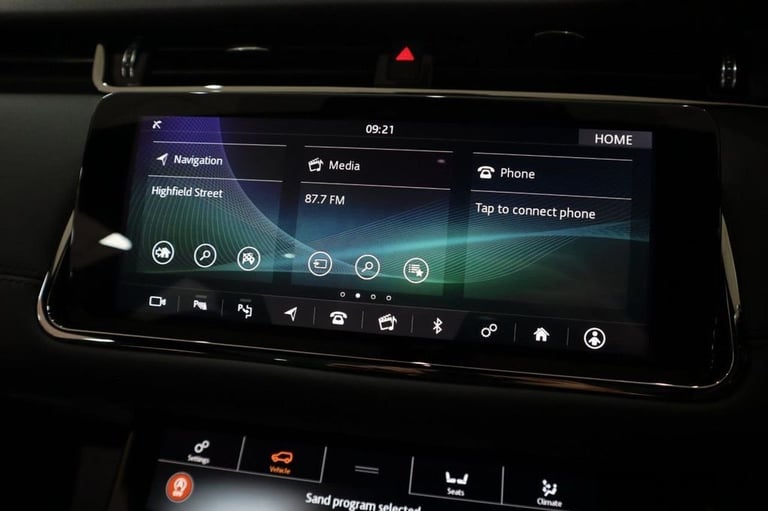 2019 69 LAND ROVER RANGE ROVER EVOQUE 2.0 D240 R-DYNAMIC S SUV 5DR DIESEL AUTO 4