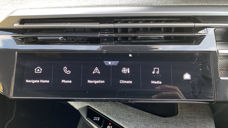 2024 Peugeot 3008 1.2 HYBRID GT SUV 5dr Petrol Hybrid e-DSC6 Euro 6 (s/s) (136 ps) SUV Hybrid Aut...