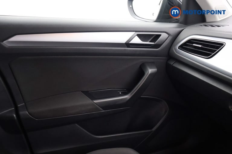 2022 Volkswagen T-Roc 1.0 TSI Life 5dr SUV Petrol Manual