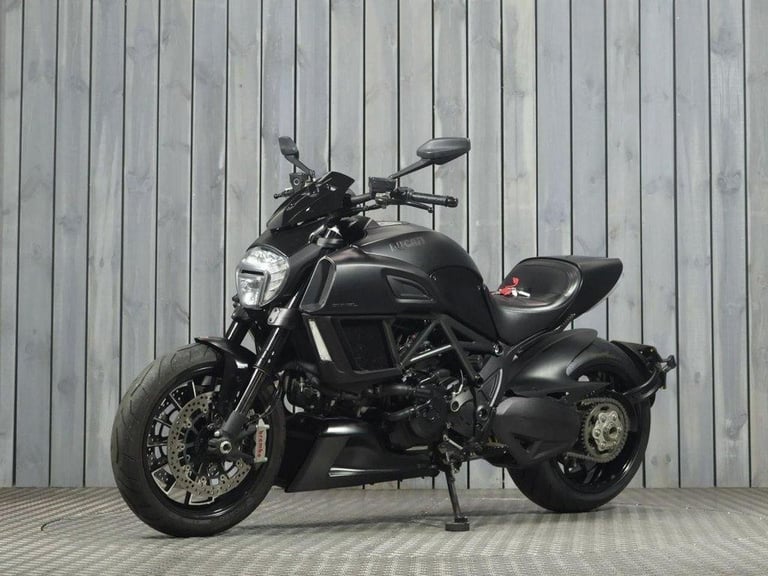2014 14 DUCATI DIAVEL