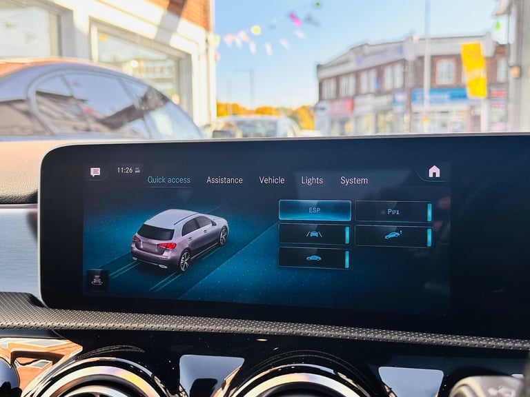 2019 Mercedes-Benz A-Class 1.3 A200 AMG Line (Premium) 7G-DCT Euro 6 (s/s) 5dr HATCHBACK Petrol A...