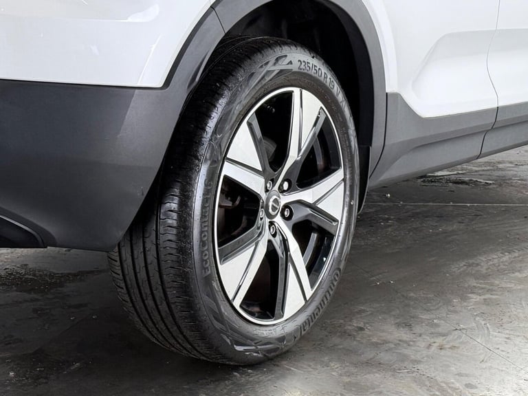 2021 Volvo XC40 1.5h T5 Twin Engine Recharge 10.7kWh R-Design Auto Euro 6 (s/s) 5dr ESTATE PETROL...