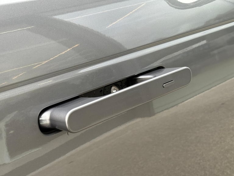 2023 Land Rover Range Rover Sport 3.0 D300 MHEV Dynamic SE SUV 5dr Diesel Auto 4WD Euro 6 (s/s) (...