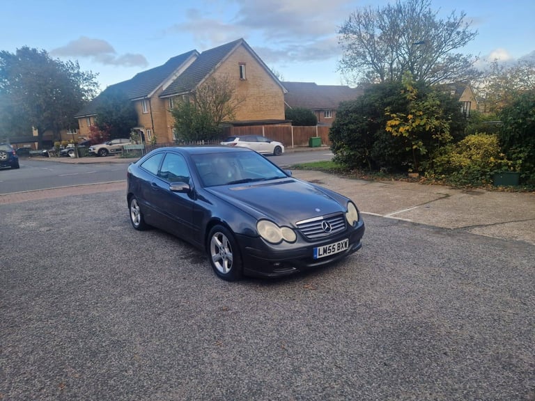 Mercedes C Class SE 2005 1.8 C180 Kompressor  Coupe 2dr Petrol Automatic ULEZ FREE MOT Feb 2026,