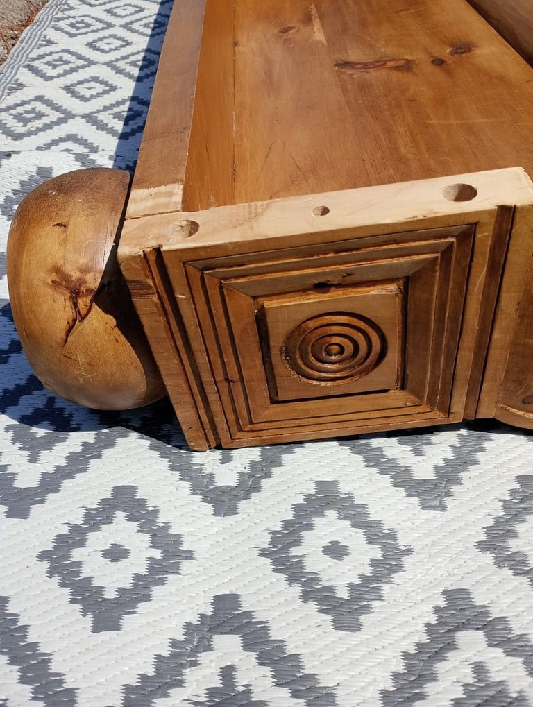 Wood Sleigh Bed Frame King Size (parts needed)