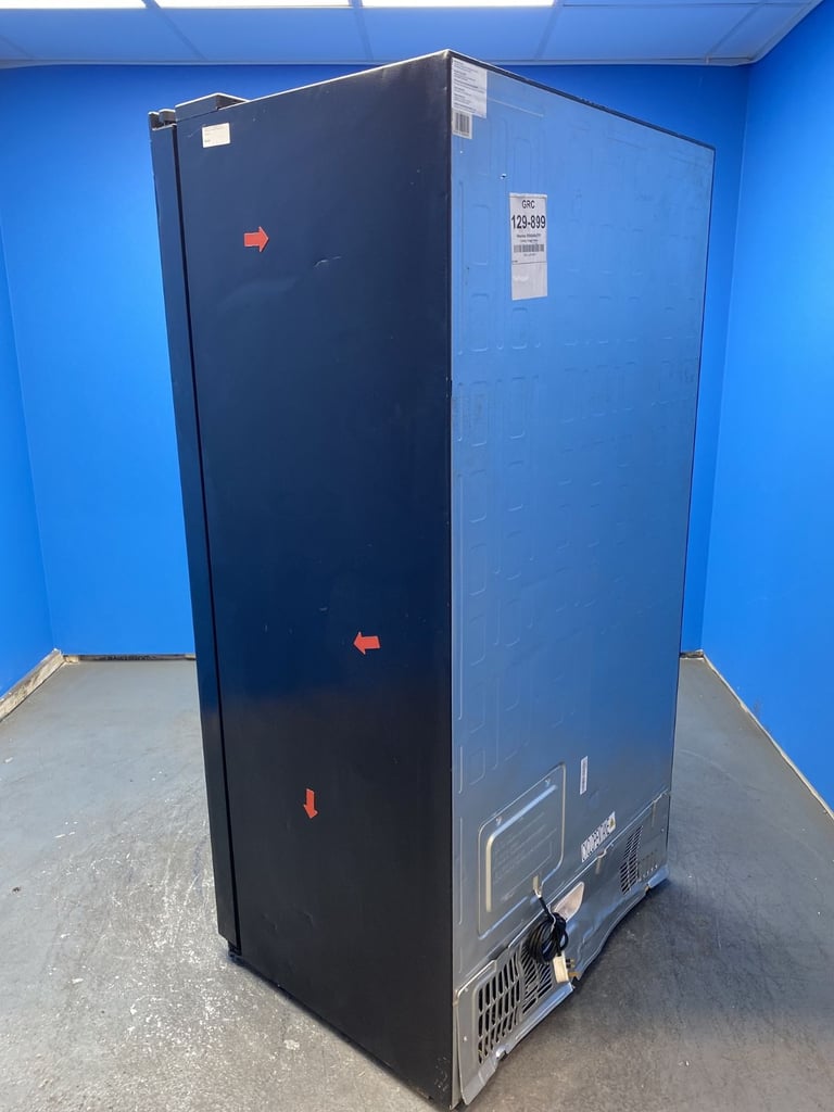 Hisense PureFlat RS694N4TFF American Fridge Freezer