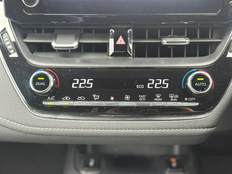 2022 Toyota Corolla 2.0 VVT-i Hybrid GR Sport 5dr CVT HATCHBACK Petrol/Electric Hybrid Automatic