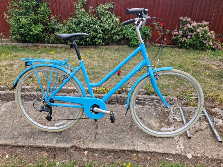  GIRLS LADIES WOMES ADULTS COMPASS 26 INCH WHELLS 19 INCH FRAME 7 SPEED BIKE BICYCLE