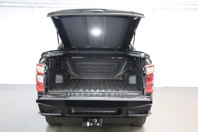 2025 Isuzu D-Max TD V-Cross Double Cab 4x4 [164] (FREE MAINLAND UK DELIVERY !!) Pick Up Diesel Ma...