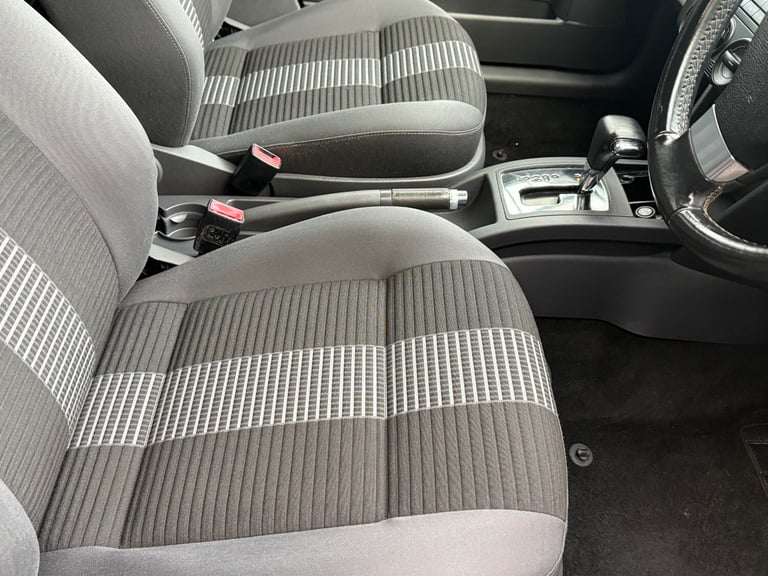 2009 Volkswagen Polo 1.4 Match 80 5dr Auto HATCHBACK Petrol Automatic