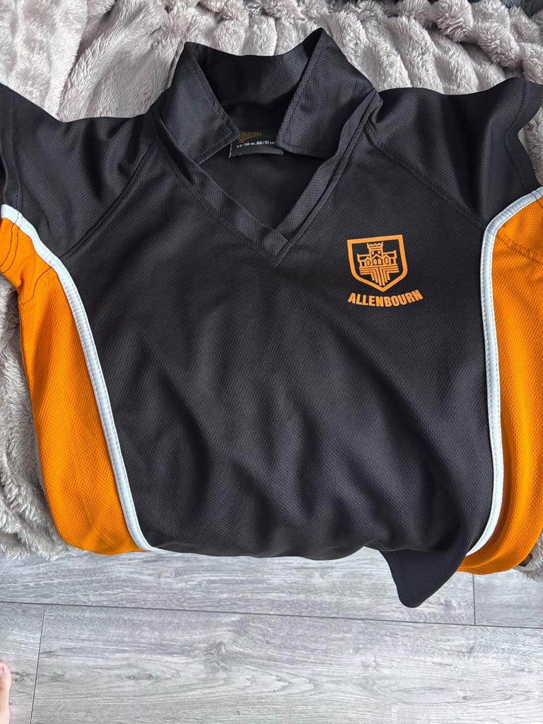 image for Girls allenbourn pe top