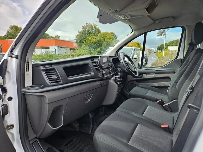 2021 ON 70 PLATE FORD TRANSIT CUSTOM 300 LEADER SWB DIESEL VAN ULEZ FREE ZONE