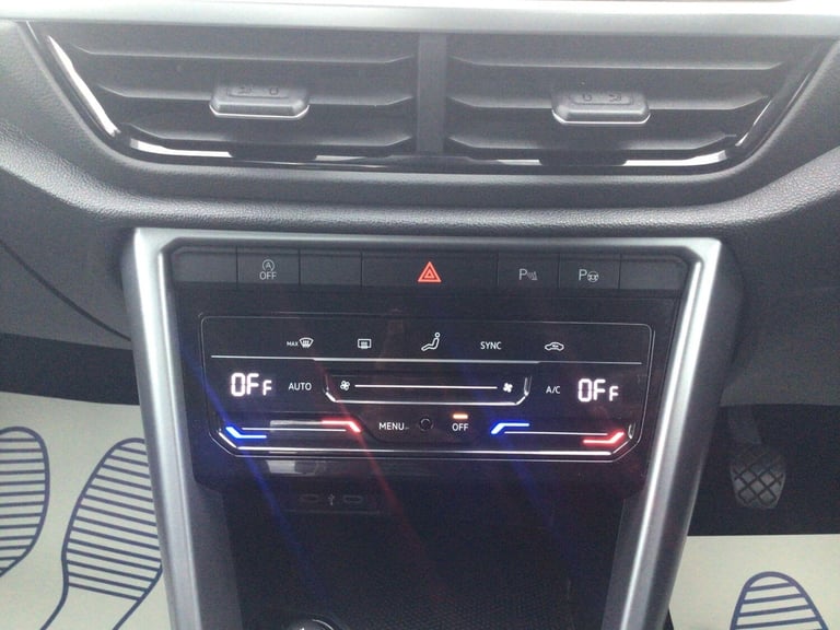 2022 Volkswagen T-Roc 1.0 TSI Life SUV 5dr Petrol Manual Euro 6 (s/s) (110 ps) HATCHBACK Petrol M...