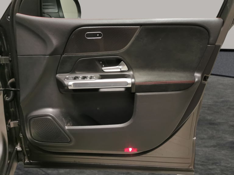 2022 Mercedes-Benz GLB 2.0 GLB220d AMG Line SUV 5dr Diesel 8G-DCT 4MATIC Euro 6 (s/s) (190 ps) - ...