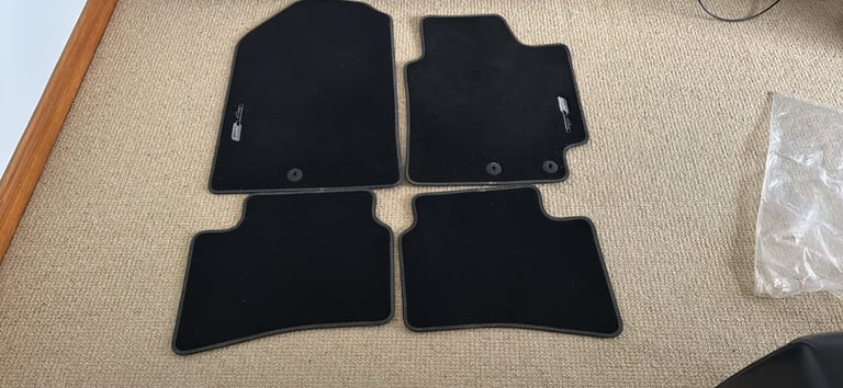 Kia Rio floor mat set