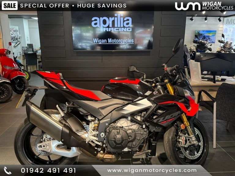 image for Aprilia Tuono V4 1100 Factory