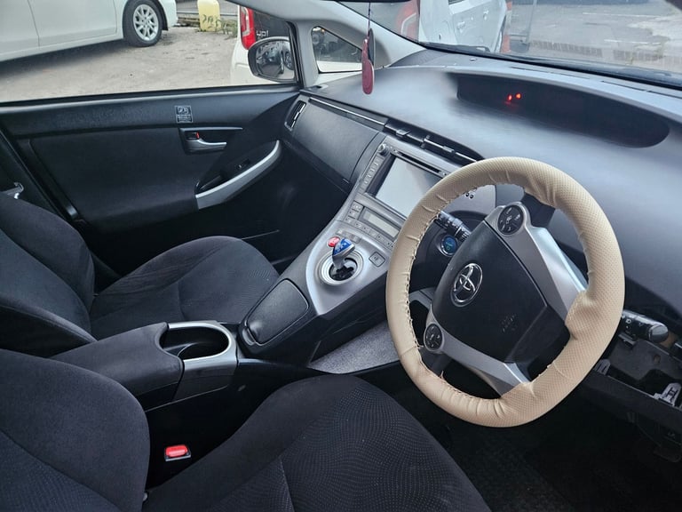 Toyota, PRIUS HYBRID, 2014, 1790 (cc)