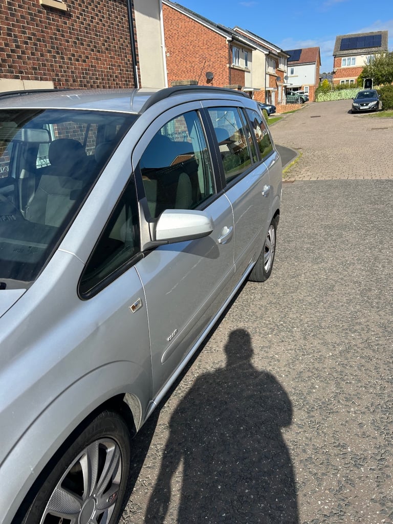 Vauxhall, ZAFIRA, MPV, 2006, Manual, 1796 (cc), 5 doors