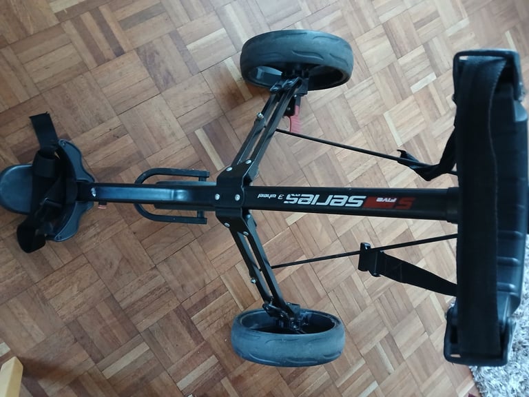 Masters 3 wheel push trolley 