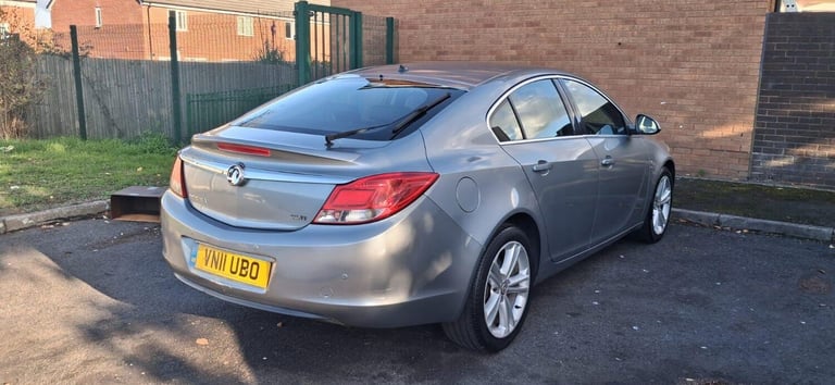 2011 Vauxhall Insignia 2.0 CDTi SRi [160] 5dr Auto HATCHBACK DIESEL Automatic