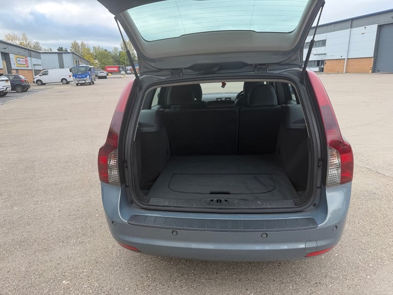 2008 Volvo V50 2.0D SE 5dr ESTATE Diesel Manual