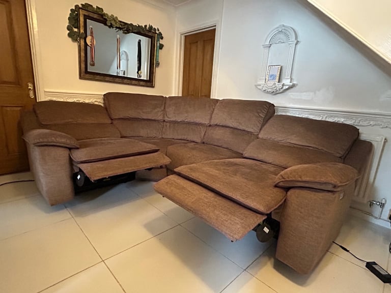 image for Oak FurnitureLand GOODWOOD brown corner recliner sofa DELIVERY AVAILABLE