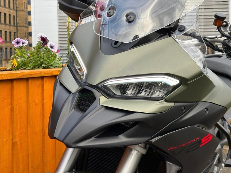 DUCATI MULTISTRADA V2 S