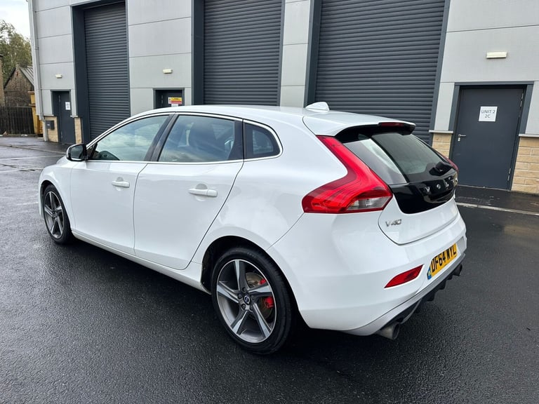 2015 Volvo V40 D2 R DESIGN Lux Nav 5dr HATCHBACK Diesel Manual