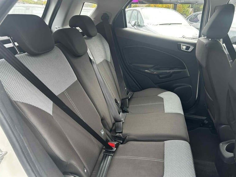 2015 Ford Ecosport 1.5 Zetec SUV 5dr Petrol Manual 2WD Euro 5 (112 ps) SUV Petrol Manual