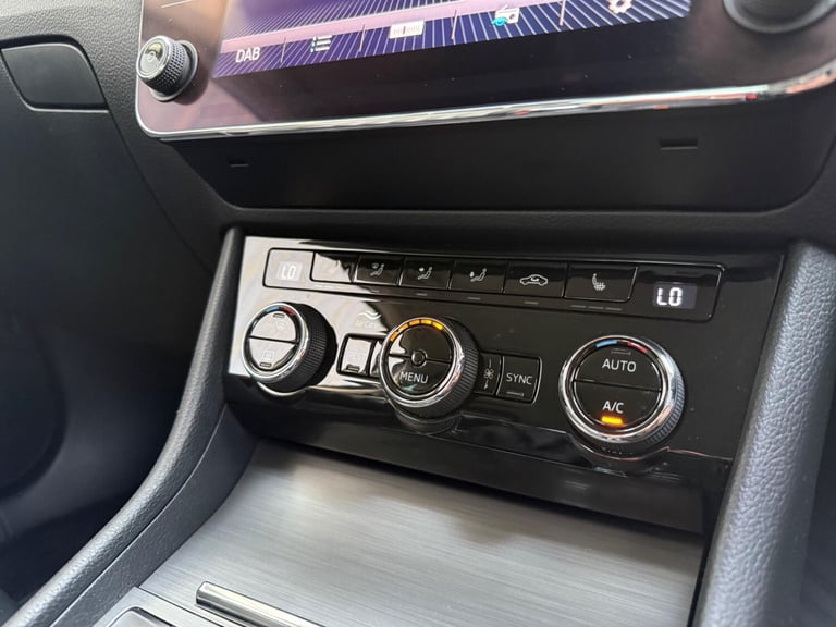 2020 Skoda Superb 2.0 TSI SE L DSG Euro 6 (s/s) 5dr HATCHBACK Petrol Automatic