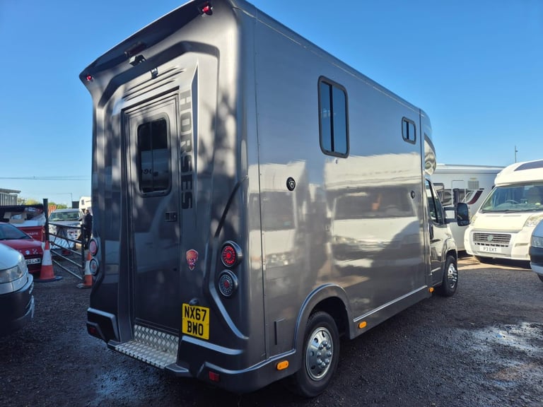 Peugeot Regents Stallion Horsebox Horse Box 2017
