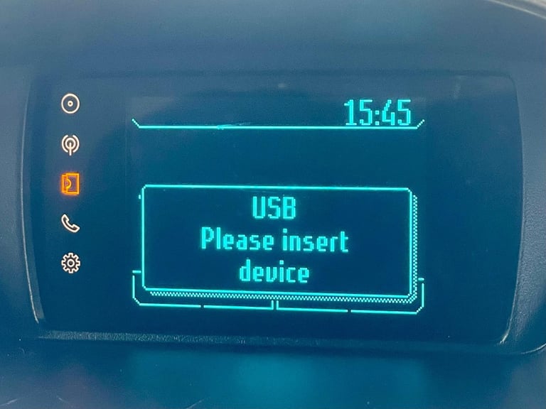 Ford Transit Courier 1.6 TDCI 95 TREND