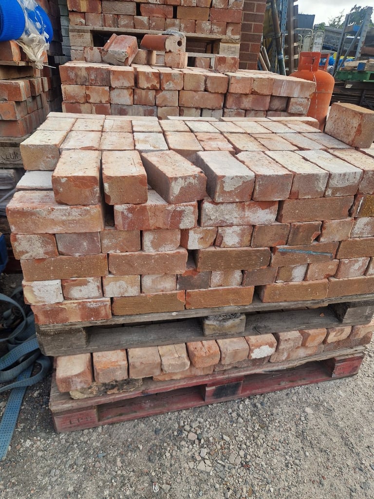 Reclaimed Bricks from £1 per Brick 